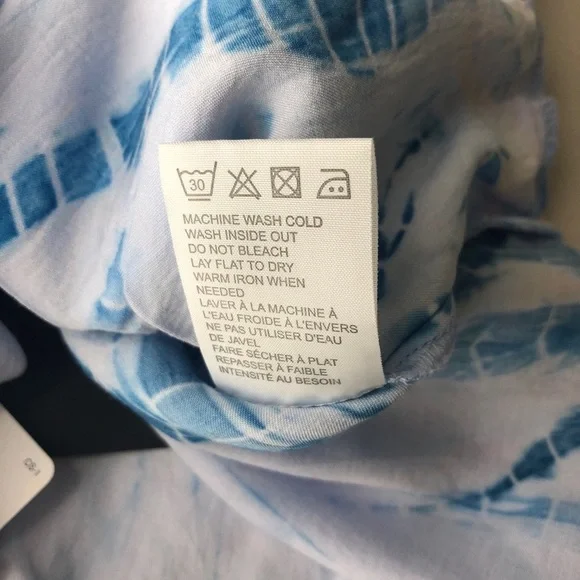 Chaser New Tie Dye Blue Silky Shorts Size XS & M - Picture 5 of 5